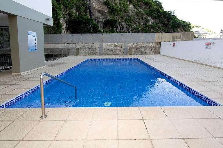 Design Botafogo: Piscina, Garagem e Luxo