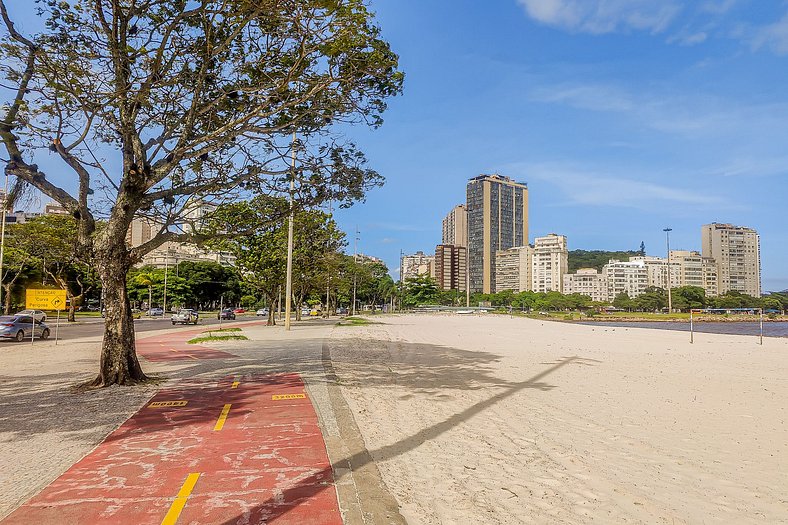 Botafogo, 4 Guests and the Sugarloaf View!