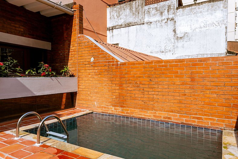 Nomad Pool - Copacabana, Privacy and Comfort