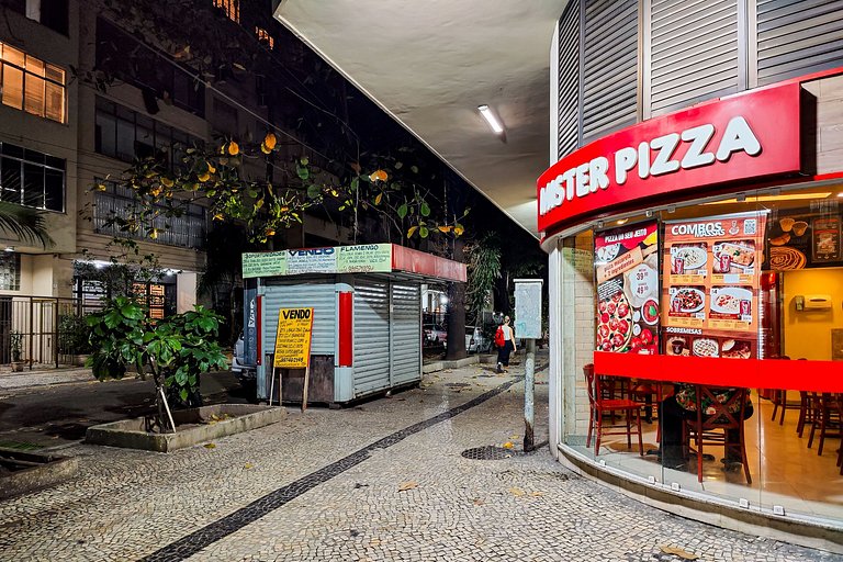 Temporada Flamengo - 4 Hóspedes, Metrô e Conforto!